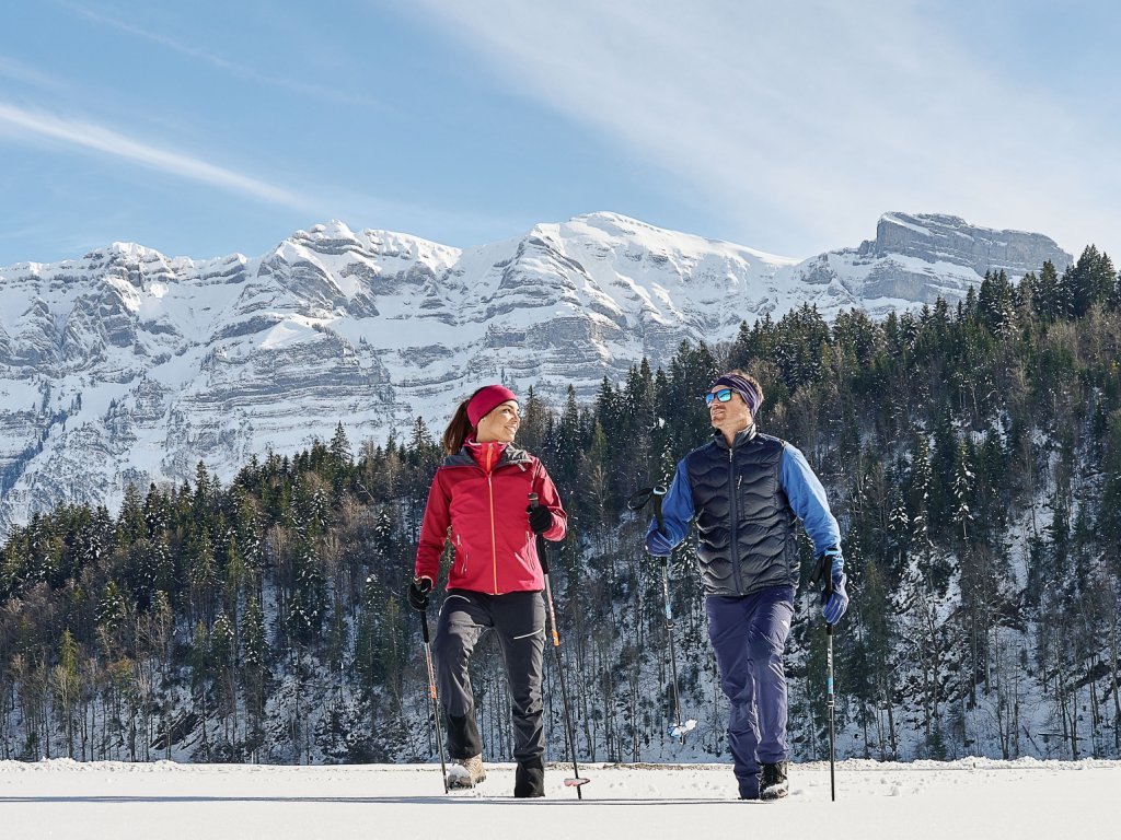 Winterwandern in Bizau am Fuße der Kanisfluh