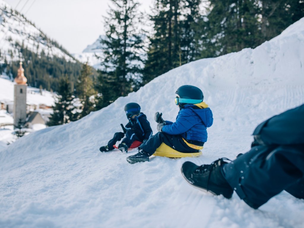 Zipfelbob fahren in Oberlech